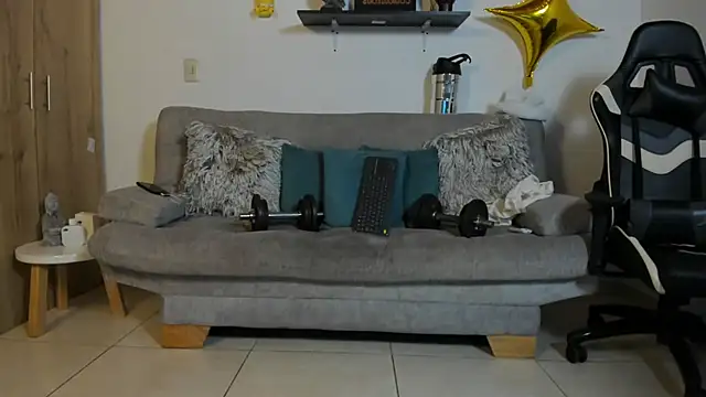 julian wallace online show from September 2025 02:38:02 PM