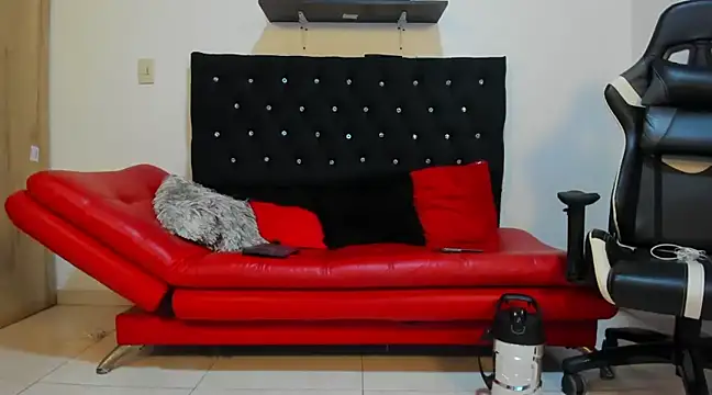 julian wallace online show from March 2025 01:24:02 AM