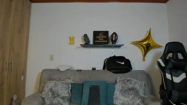 julian wallace online show from January 2026 09:44:02 PM