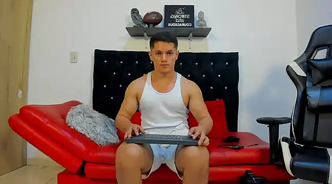 julian wallace online show from March 2025 09:35:02 PM