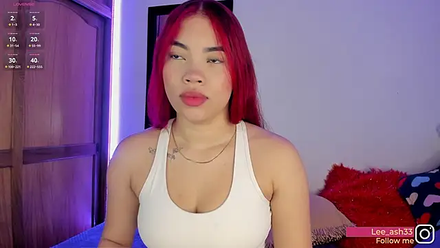 Snapshot of Lee_Ash chatting on March 2026 05:03:02 AM Lee Ash online show from March 2026 05:03:02 AM