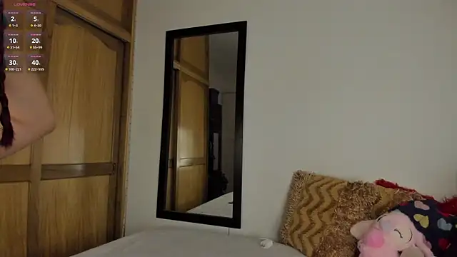 Lee Ash online show from April 2026 01:19:01 AM