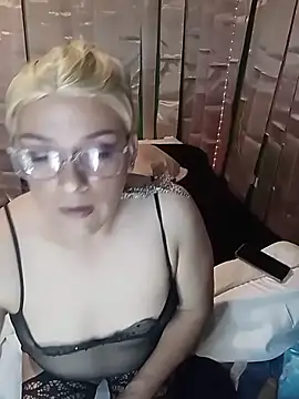 JOSSYANNE online show from October 2025 06:03:02 AM