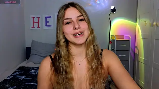 sophia euphoriaa online show from December 2025 09:11:02 AM