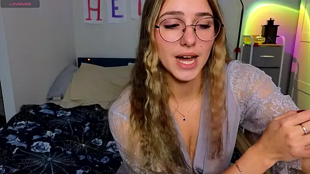 sophia euphoriaa online show from November 2025 09:24:02 AM