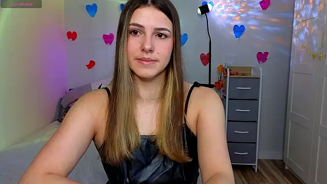 sophia euphoriaa online show from March 2026 09:00:02 AM