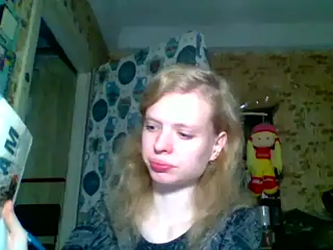 Snapshot of SexyAndYunge chatting on December 2024 07:11:01 AM SexyAndYunge online show from December 2024 07:11:01 AM