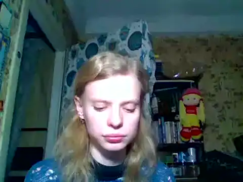 Snapshot of SexyAndYunge chatting on December 2024 03:39:01 PM SexyAndYunge online show from December 2024 03:39:01 PM