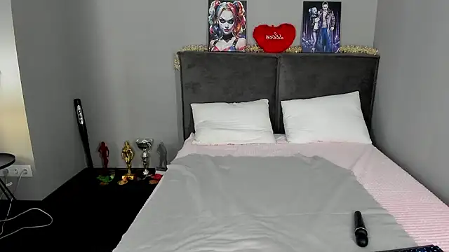 MuscleXXXBarbie online show from February 2026 08:48:02 AM