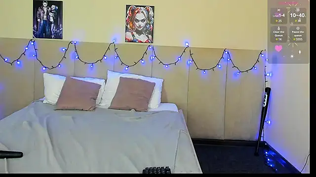 Snapshot of MuscleXXXBarbie chatting on March 2025 11:40:02 AM MuscleXXXBarbie online show from March 2025 11:40:02 AM