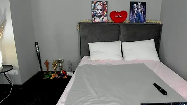 MuscleXXXBarbie online show from February 2026 09:11:01 AM