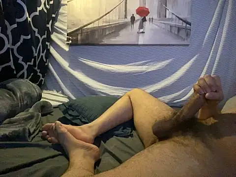 Snapshot of BigMac1596 chatting on September 2025 03:56:01 AM BigMac1596 online show from September 2025 03:56:01 AM