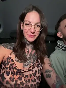 BrownieyQueen online show from January 2026 05:16:02 PM