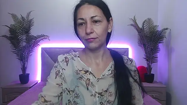 LiluGrants online show from November 2025 07:06:01 PM