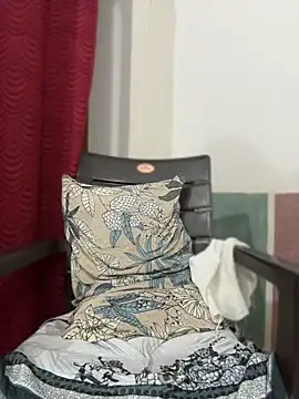 Hot budddy online show from April 2026 05:49:02 PM