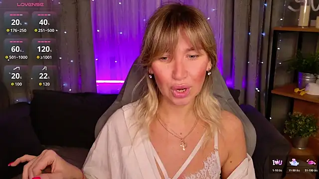 MilaBott online show from March 2026 07:03:02 PM