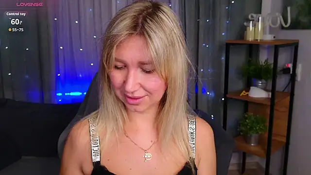MilaBott online show from June 2026 07:22:02 PM