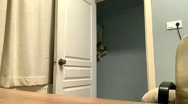 themany29 online show from February 2025 12:11:01 PM