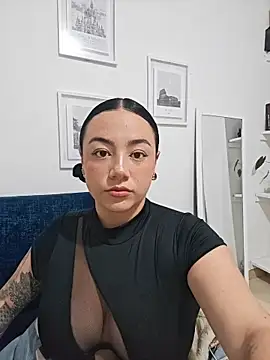 helena smith online show from February 2026 03:59:01 AM