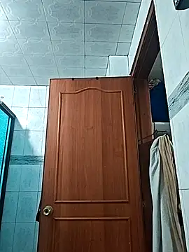 helena smith online show from October 2025 03:06:01 AM