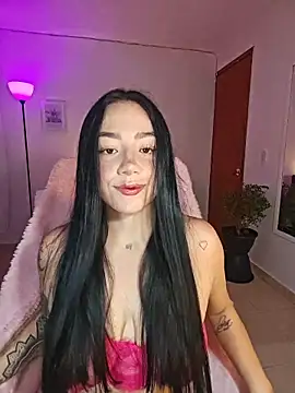 helena smith online show from April 2026 04:25:01 AM