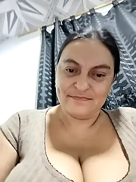 Horny-Mommy-Dirty online show from October 2025 02:52:02 AM