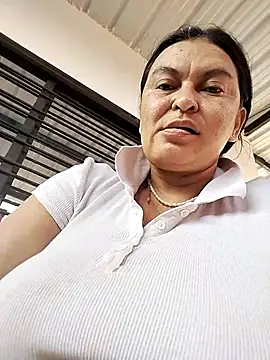 Horny-Mommy-Dirty online show from April 2026 02:31:01 PM