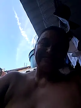 Horny-Mommy-Dirty online show from October 2025 09:35:01 PM