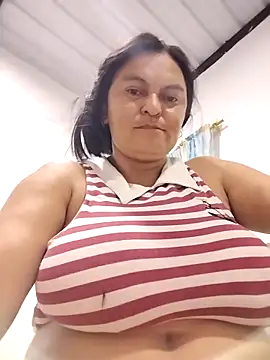 Snapshot of Horny-Mommy-Dirty chatting on May 2026 03:23:02 AM Horny-Mommy-Dirty online show from May 2026 03:23:02 AM