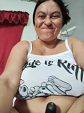 Snapshot of Horny-Mommy-Dirty chatting on May 2026 01:33:01 PM Horny-Mommy-Dirty online show from May 2026 01:33:01 PM