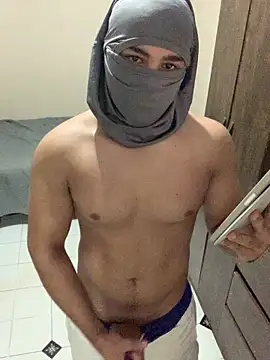 Brasileirinhoo online show from March 2026 05:51:01 PM