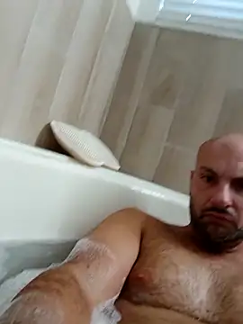 mobydick42085 online show from March 2026 10:11:01 PM