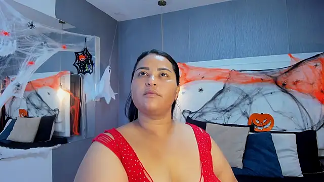 Snapshot of Clarigil chatting on October 2025 09:35:01 PM Clarigil online show from October 2025 09:35:01 PM