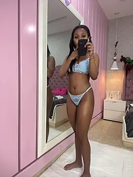 GabrielaLugo online show from December 2025 12:07:01 PM