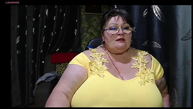 Goddess57 online show from April 2026 05:49:02 PM