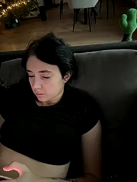 Snapshot of Lena_Lang chatting on December 2025 01:28:01 PM Lena Lang online show from December 2025 01:28:01 PM