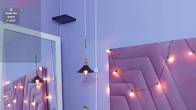 Beautifulskinny18 online show from March 2026 07:48:02 PM