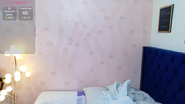 Beautifulskinny18 online show from May 2026 08:23:01 PM