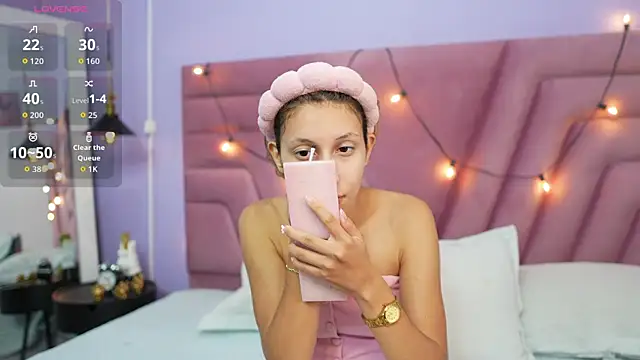 Beautifulskinny18 online show from May 2026 07:58:02 PM