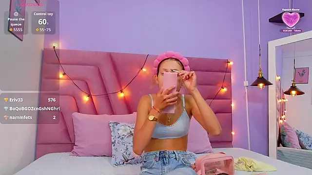 Beautifulskinny18 online show from March 2026 07:52:02 PM