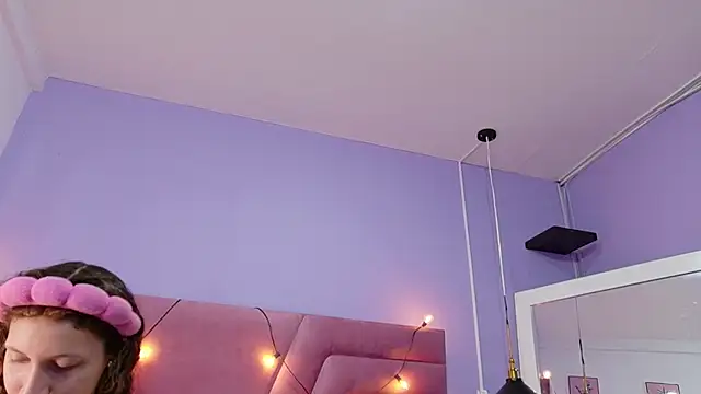 Beautifulskinny18 online show from February 2026 07:57:01 PM