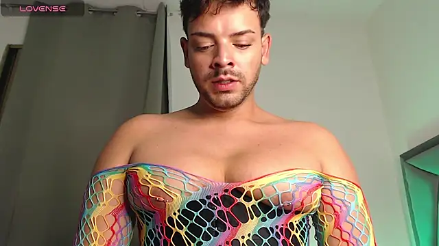 Snapshot of Logan_cocky chatting on September 2025 02:04:01 AM Logan cocky online show from September 2025 02:04:01 AM