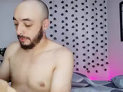 Snapshot of hotlatin92 chatting on January 2025 09:52:02 PM hotlatin92 online show from January 2025 09:52:02 PM