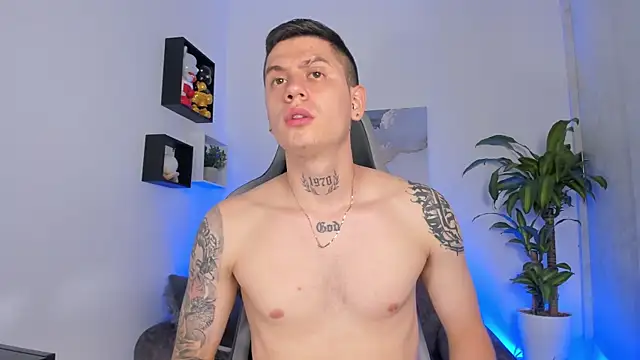 Yeiko Romero  online show from September 2025 05:23:01 PM