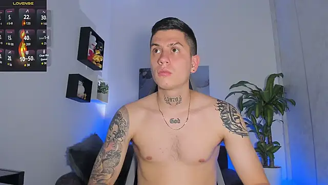 Yeiko Romero  online show from September 2025 07:38:01 PM