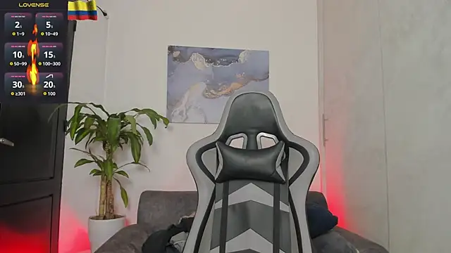 Yeiko Romero  online show from December 2025 02:14:02 AM