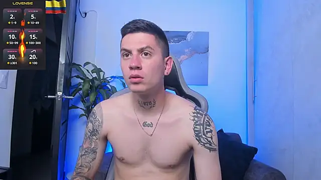 Yeiko Romero  online show from October 2025 07:04:02 PM