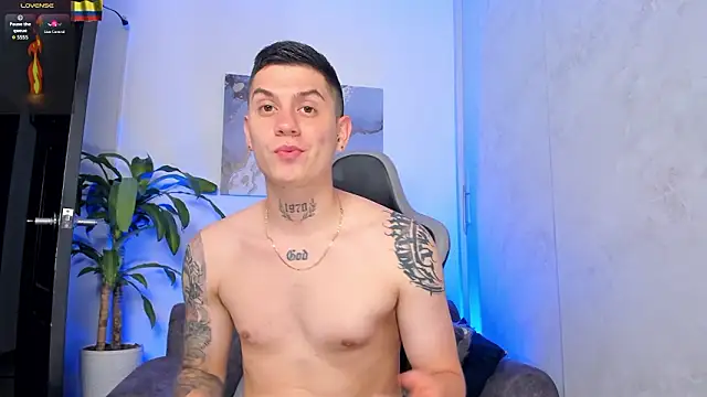 Yeiko Romero  online show from February 2026 03:45:01 PM