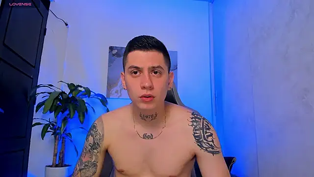 Yeiko Romero  online show from February 2026 09:11:01 PM