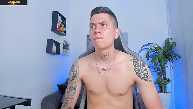 Yeiko Romero  online show from September 2025 02:50:02 AM